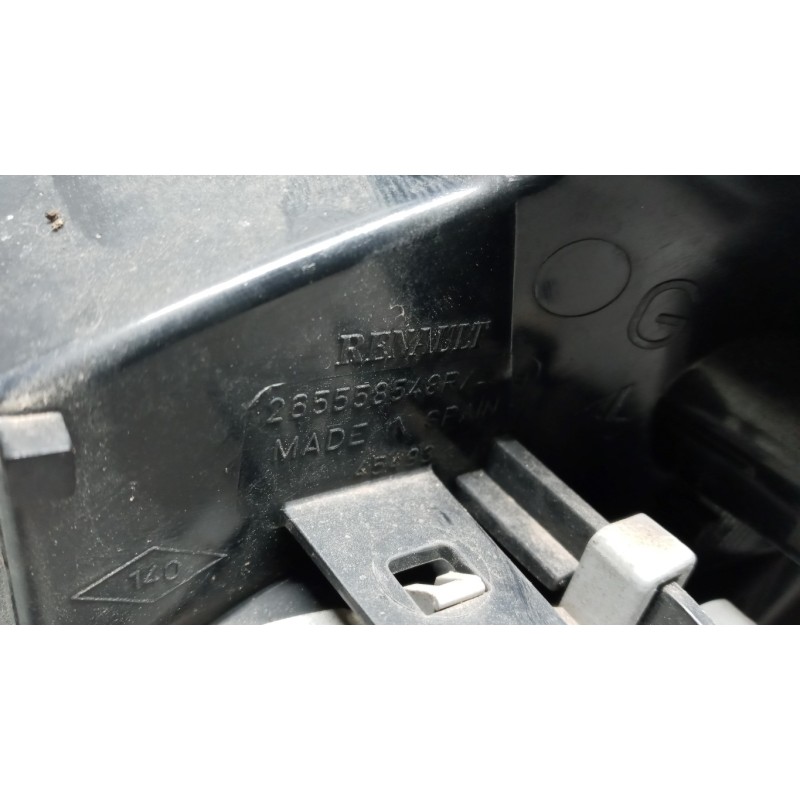 RENAULT FARO POSTERIORE ESTERNO SINISTRO RENAULT Captur 2013>2017 usato