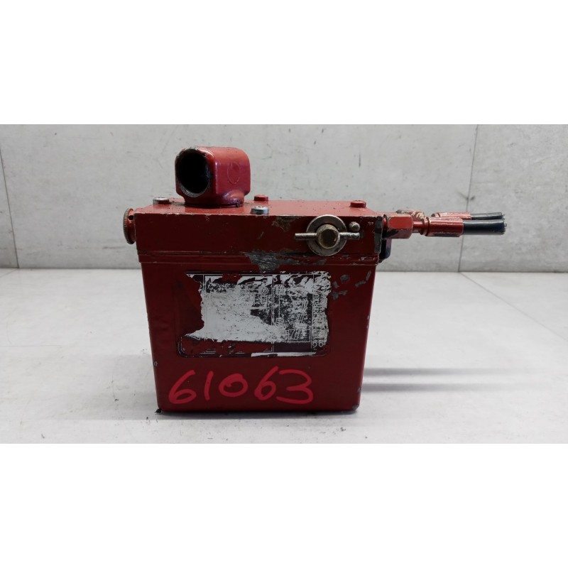 IVECO CAB LIFT PUMP  IVECO EUROTECH used