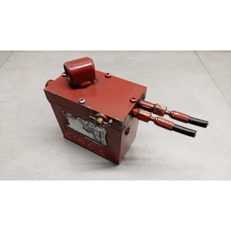 IVECO CAB LIFT PUMP  IVECO EUROTECH used