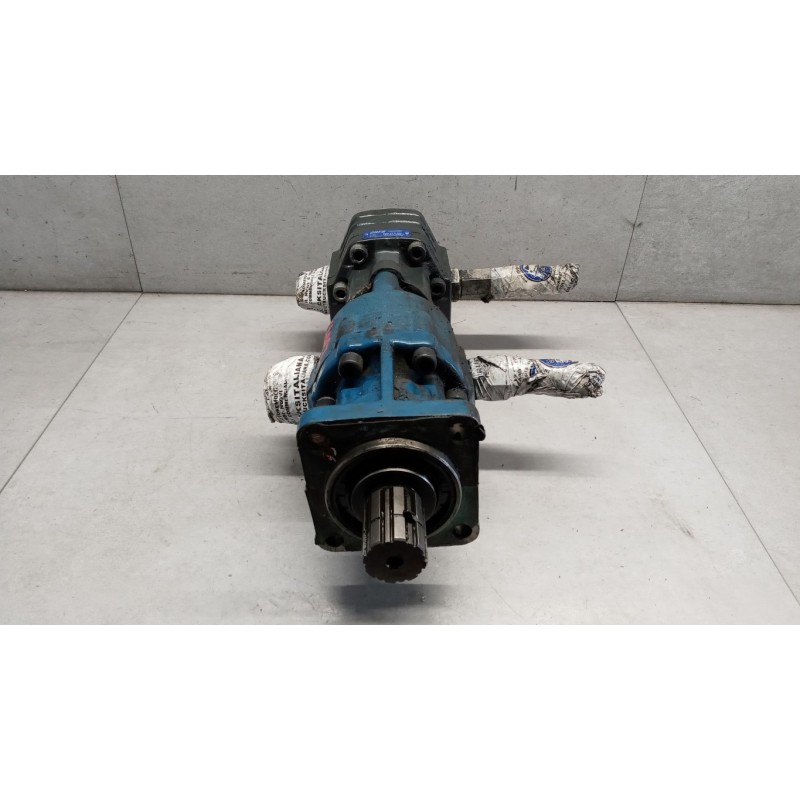 IVECO HYDRAULIC PUMP  IVECO EUROTECH used