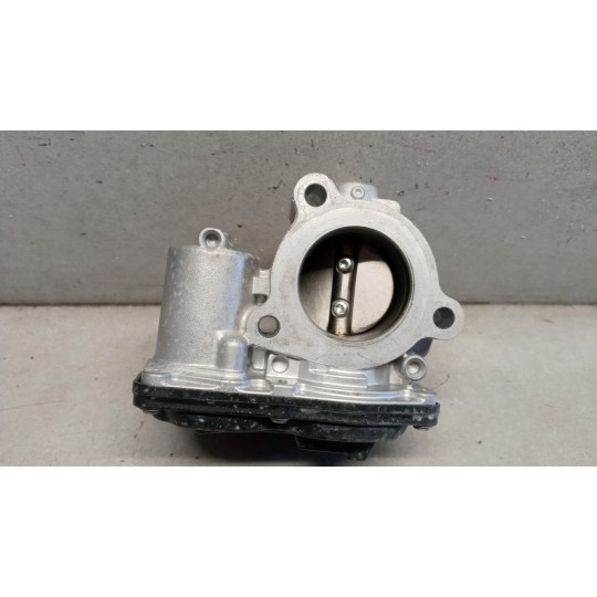 CORPO FARFALLATO FORD Fiesta 2017> usato