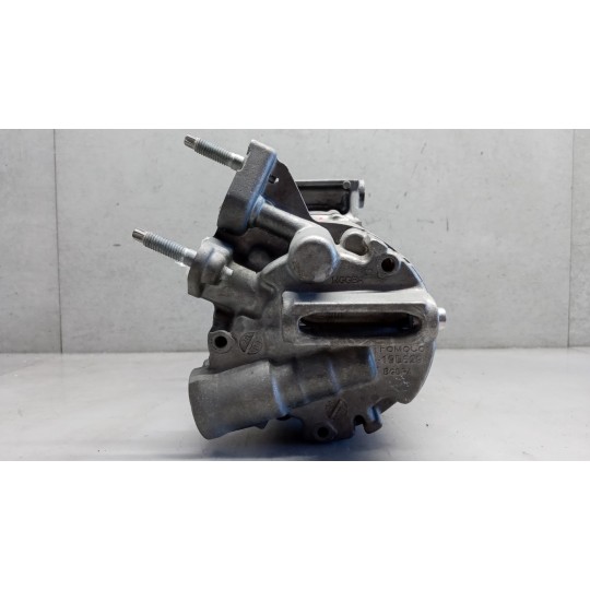 COMPRESSORE ARIA CONDIZIONATA FORD Fiesta 2017> usato