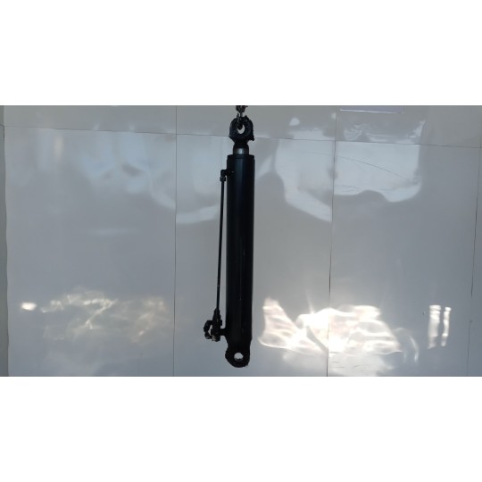 CAB LIFT PISTON  IVECO Daily 2009>2012 used