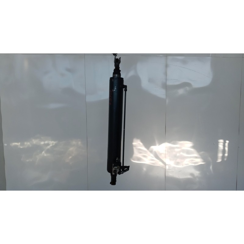 IVECO PISTONE ALZA CABINA IVECO Daily 2009>2012 usato