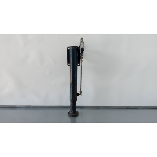 PIEDE APPOGGIO SEMIRIMORCHIO IVECO Daily 2009>2012 usato