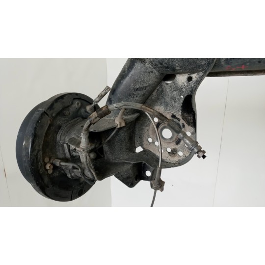 ASSALE POSTERIORE FORD Fiesta 2017> usato