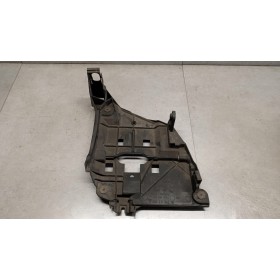 RIGHT HEADLIGHT SEAT...