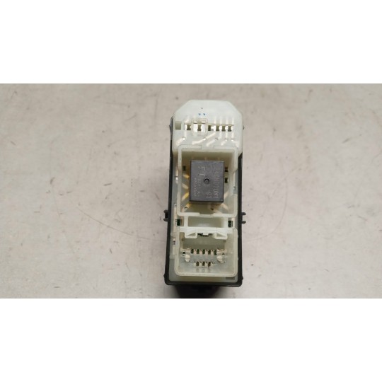 INTERRUTTORI E PULSANTI ALZAVETRI TOYOTA Land Cruiser 120/125 usato