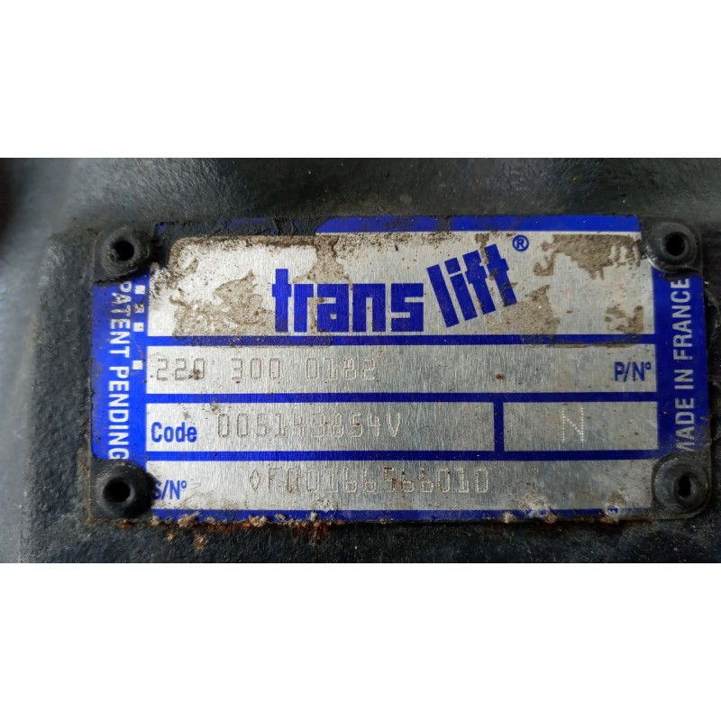 MERCEDES-BENZ truck HYDRAULIC PUMP  MERCEDES-BENZ truck Econic used