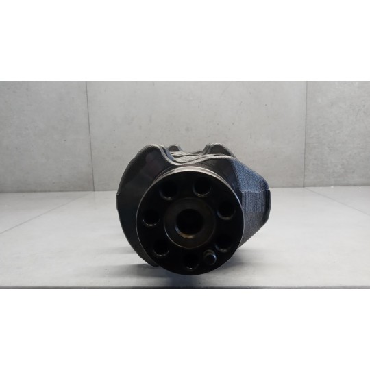 CRANKSHAFT NISSAN truck Cabstar 2006> used