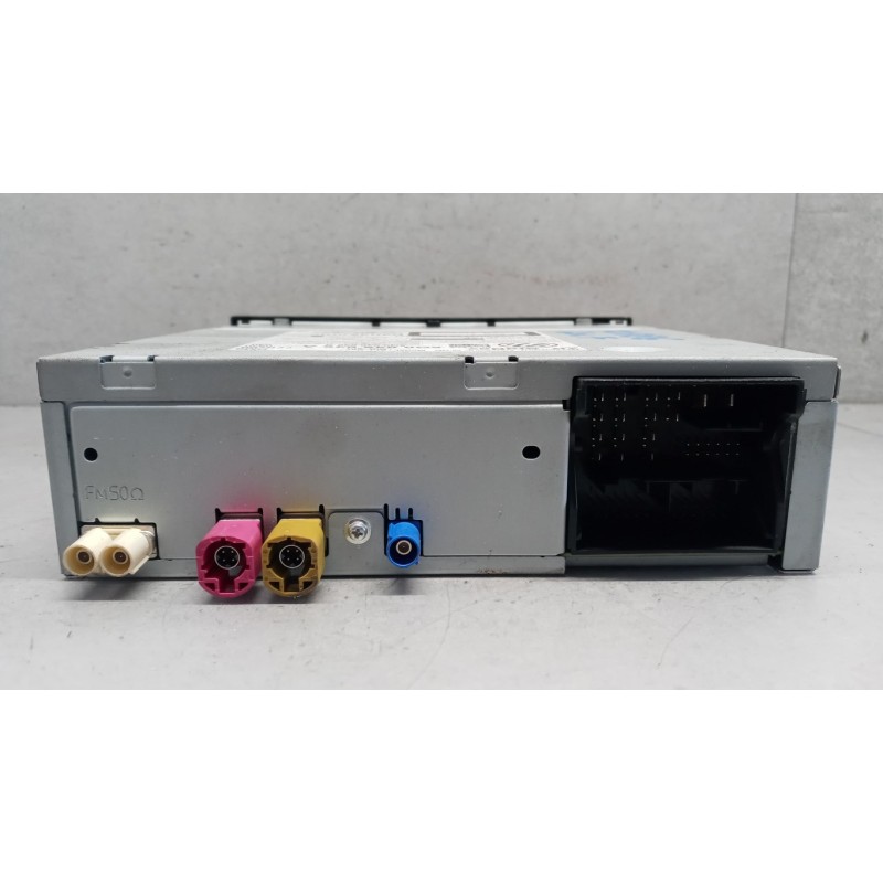 VOLKSWAGEN CD CHANGER  VOLKSWAGEN Golf 7 2012>2016 used