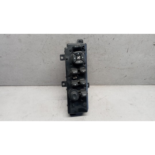 INTERRUTTORI E PULSANTI ALZAVETRI JEEP Gran Cherokee 1999>2004 usato