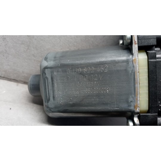 FRONT RIGHT POWERED WINDOWS  VOLKSWAGEN van Trasporter T5 2009>2015 used