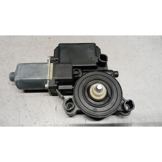 FRONT RIGHT POWERED WINDOWS  VOLKSWAGEN van Trasporter T5 2009>2015 used