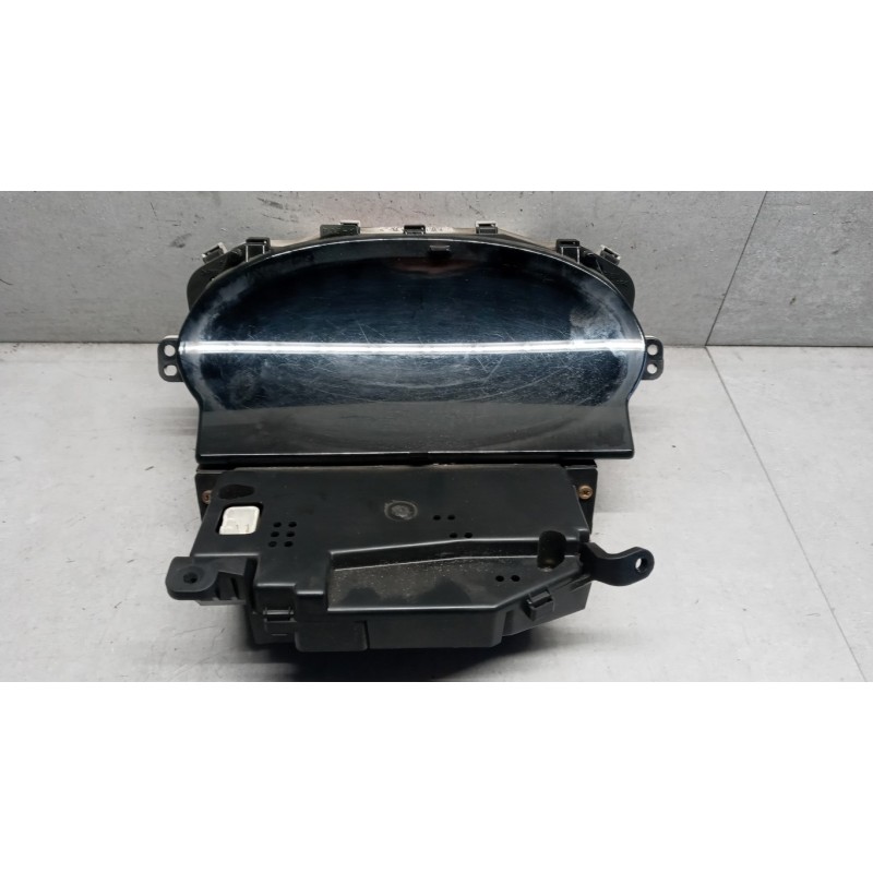 TOYOTA QUADRO STRUMENTI TOYOTA Yaris 1999>2003 usato