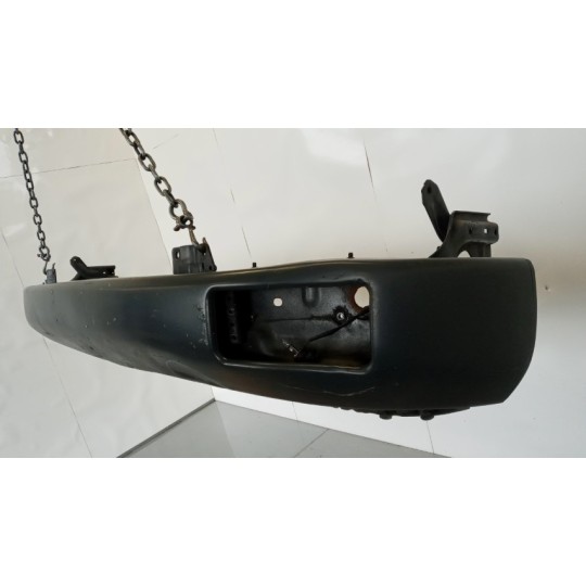 PARAURTI ANTERIORE SCANIA 114 usato