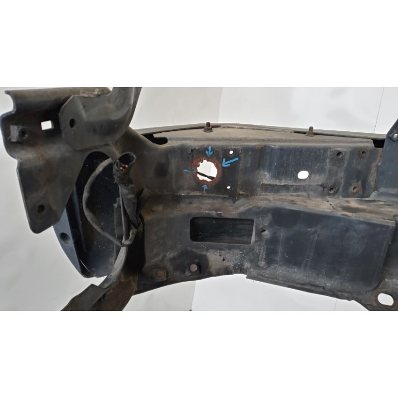 SCANIA PARAURTI ANTERIORE SCANIA 114 usato