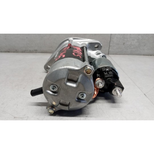 STARTER MOTOR TOYOTA Yaris 1999>2003 used