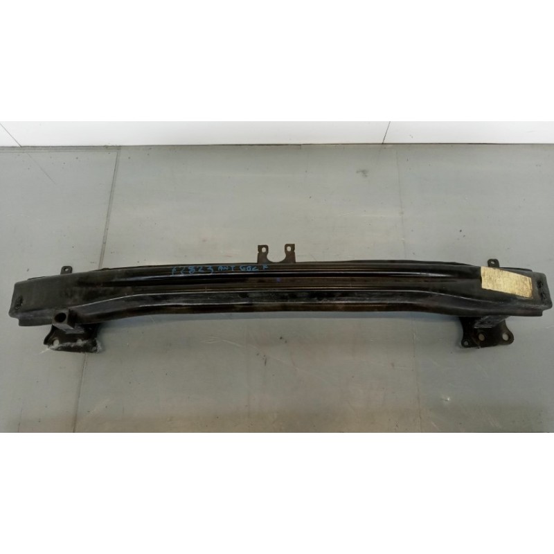 VOLKSWAGEN TRAVERSA ANTERIORE PARAURTO VOLKSWAGEN Golf 5 2003>2008 usato