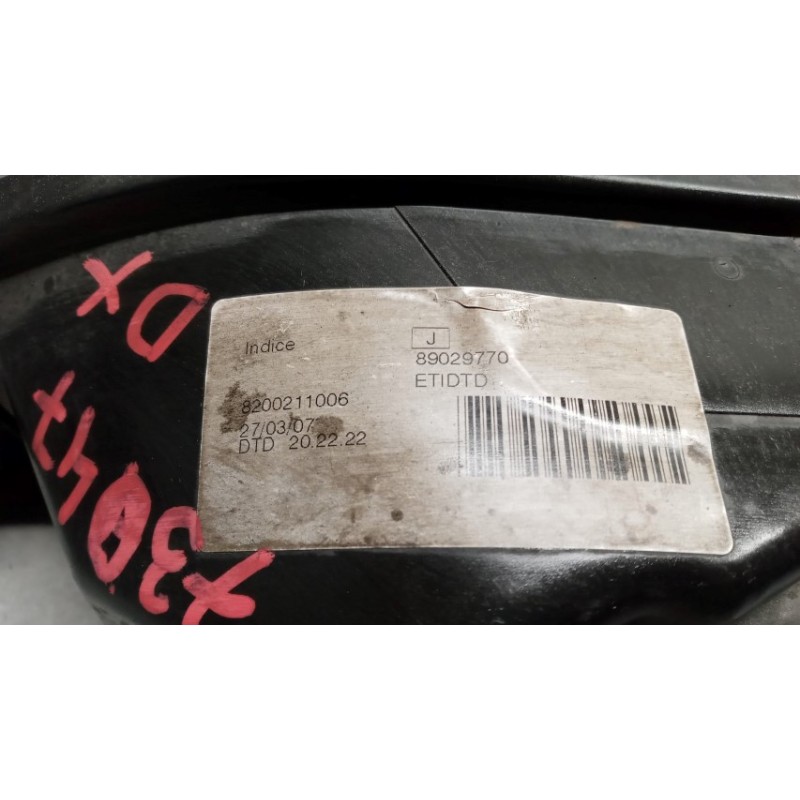 DACIA RIGHT HEADLIGHT DACIA Logan 2004>2008 used