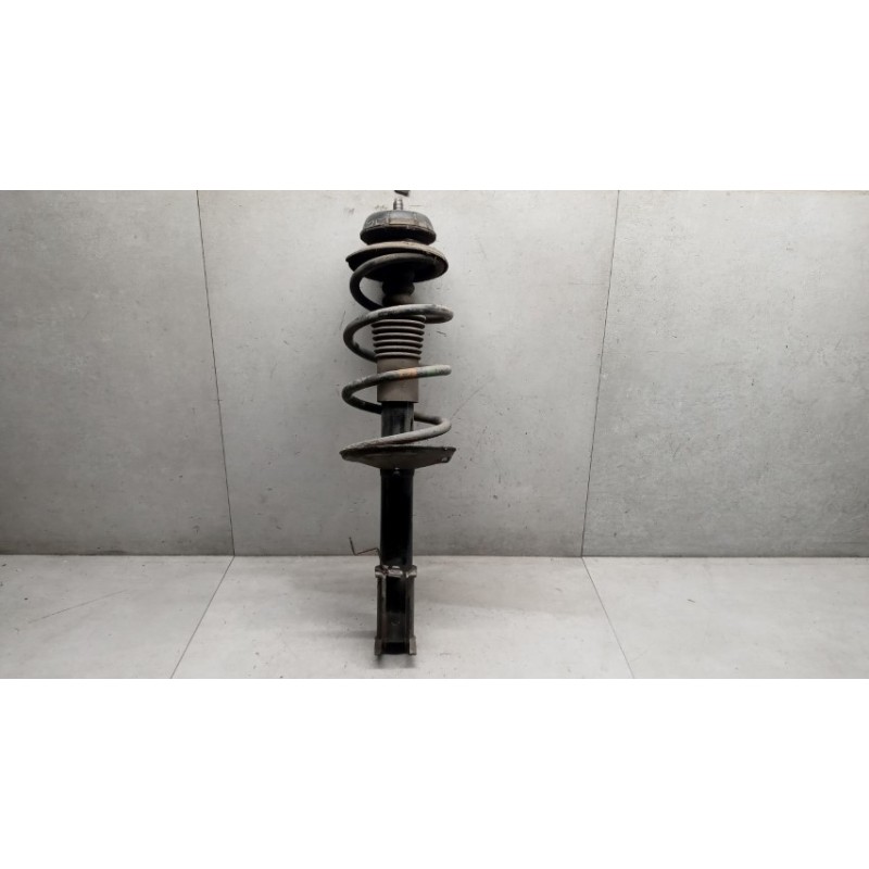 DACIA RIGHT FRONT SHOCK ASSORBER DACIA Logan 2004>2008 used