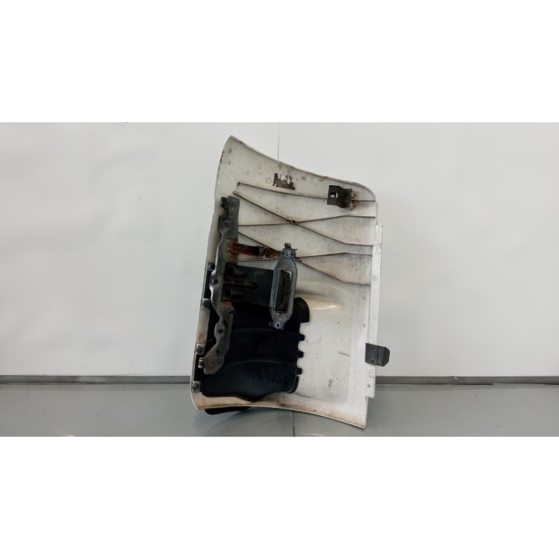 SCANIA AIR DEFLECTOR LEFT  SCANIA 114 used