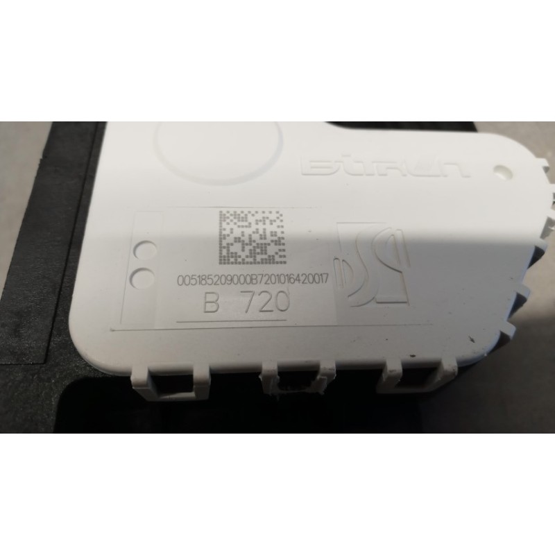 LANCIA ELETRONIC THROTTLE PEDAL  LANCIA Ypsilon 2015> used