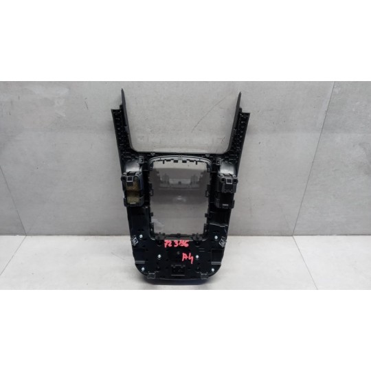 INTERRUTTORI E PULSANTI ABITACOLO AUDI A4 2011>2015 usato