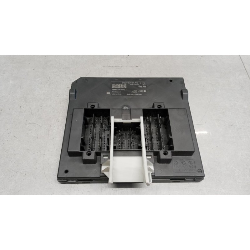 VOLKSWAGEN CENTRALINA MOTORE VOLKSWAGEN Golf 7 2012>2016 usato