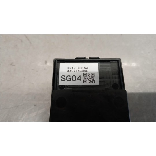 INTERRUTTORI E PULSANTI ALZAVETRI SUBARU Forester 2012>2019 usato