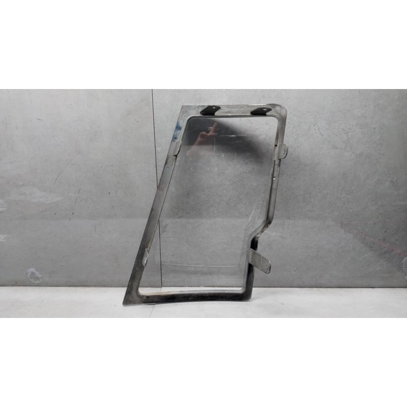 VOLVO truck RIGHT HEADLIGHT SEAT VOLVO truck FH16 II 2002>2008 used