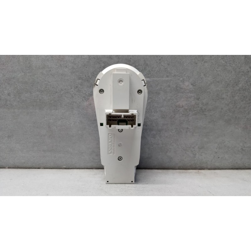 VOLVO truck BLOCCO LUCI VOLVO truck FH16 II 2002>2008 usato