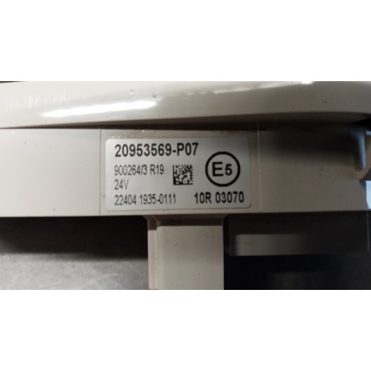 BLOCCO LUCI VOLVO truck FH16 II 2002>2008 usato