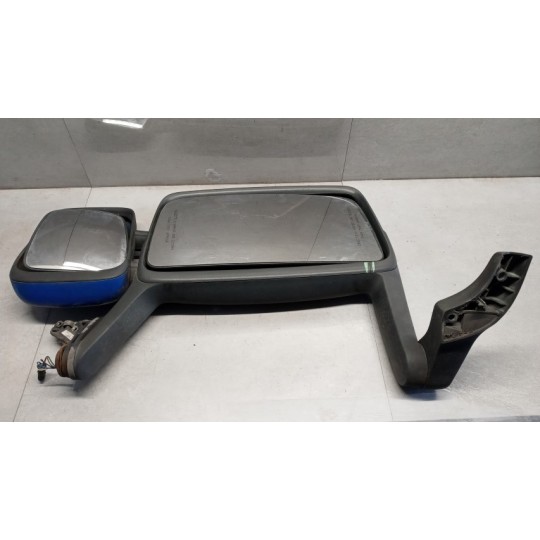 RETROVISORE ELETTRICO SINISTRO VOLVO truck FH16 II 2002>2008 usato