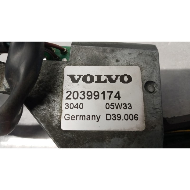 VOLVO truck INTERRUTTORI E PULSANTI DEVIO VOLVO truck FH16 II 2002>2008 usato