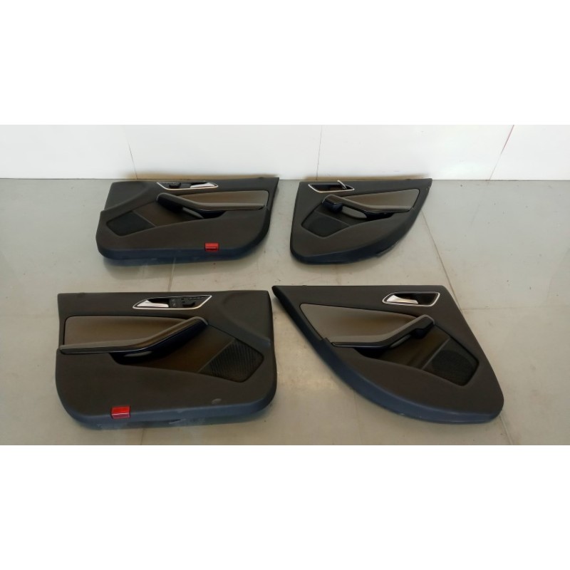 MERCEDES-BENZ KIT SEATS  MERCEDES-BENZ Classe A (W176) 2012>2014 used