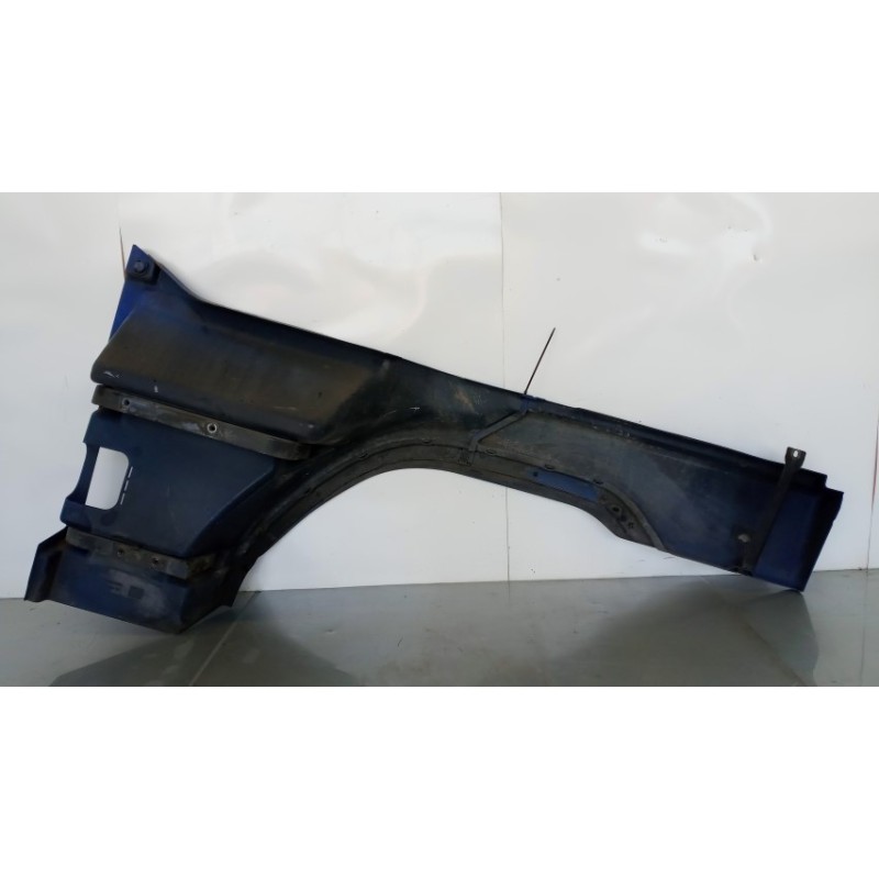 VOLVO truck PARAFANGO ANTERIORE DESTRO VOLVO truck FH16 II 2002>2008 usato