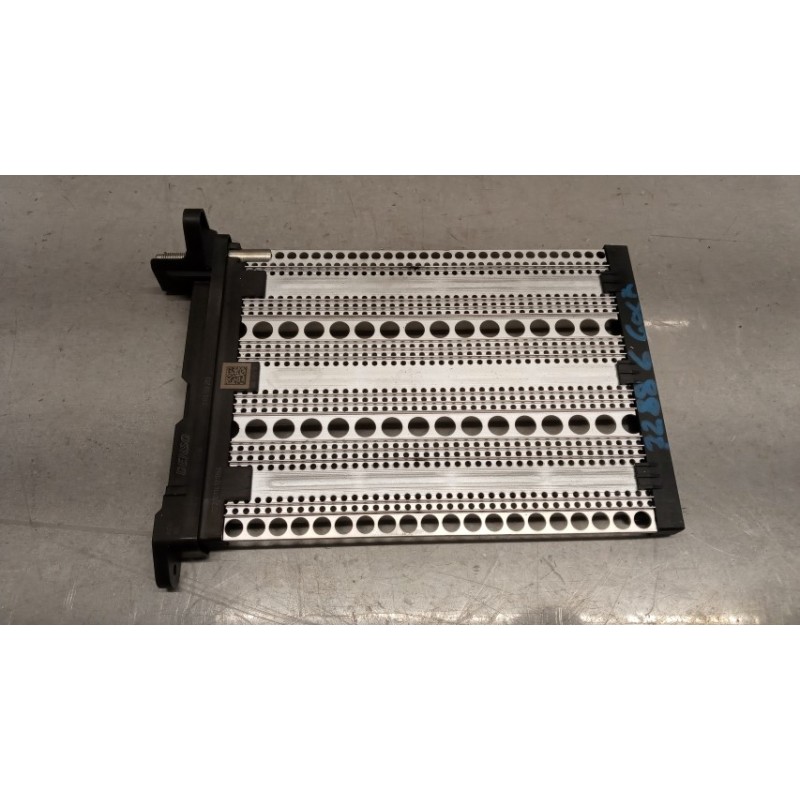 VOLKSWAGEN RADIATORE RISCALDAMENTO INTERNO VOLKSWAGEN Golf 7 2012>2016 usato