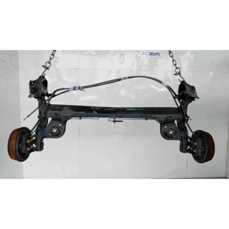 DACIA ASSALE POSTERIORE DACIA Logan 2004>2008 usato