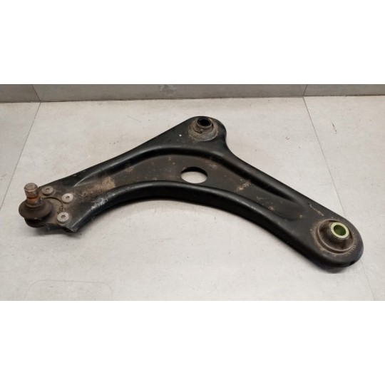 CONTROL ARM FRONT LOWER LEFT  CITROEN C3 2013>2016 used