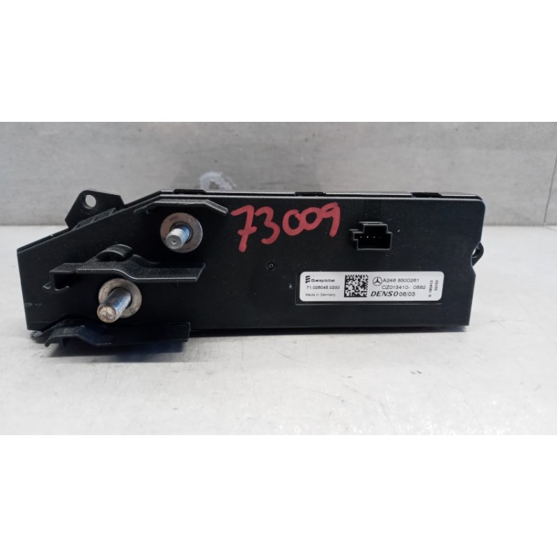 MERCEDES-BENZ RADIATORE RISCALDAMENTO INTERNO MERCEDES-BENZ Classe A (W176) 2012>2014 usato