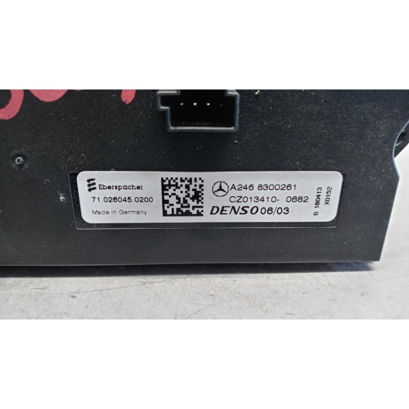 MERCEDES-BENZ RADIATORE RISCALDAMENTO INTERNO MERCEDES-BENZ Classe A (W176) 2012>2014 usato