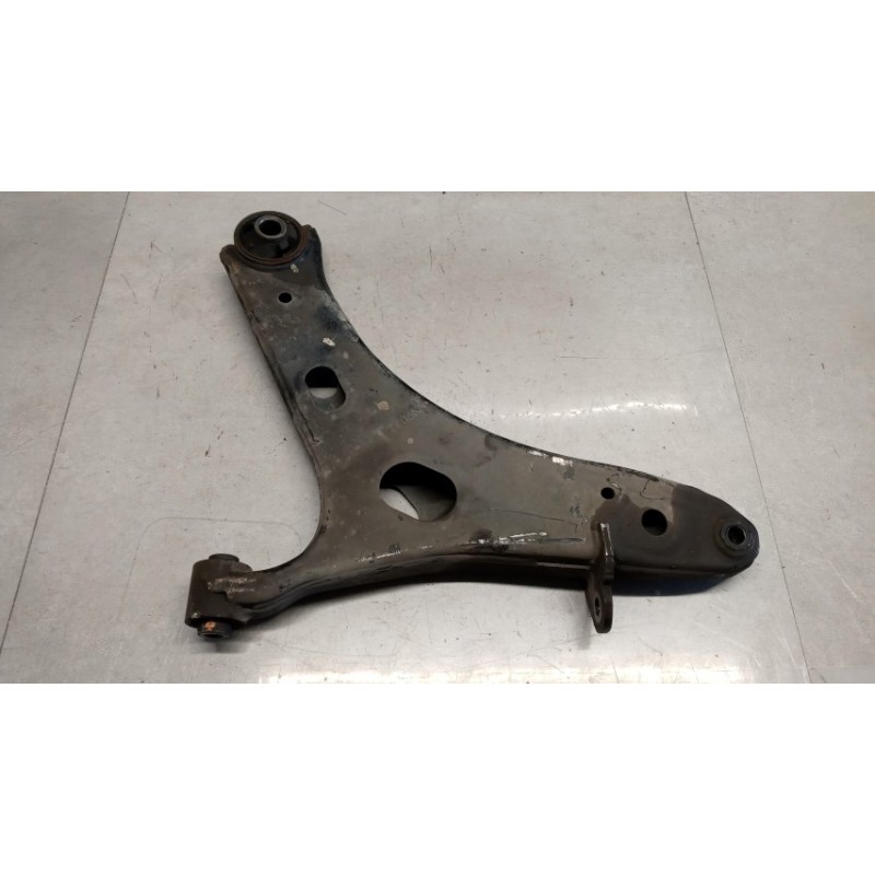 SUBARU CONTROL ARM FRONT LOWER RIGHT  SUBARU Forester 2012>2019 used