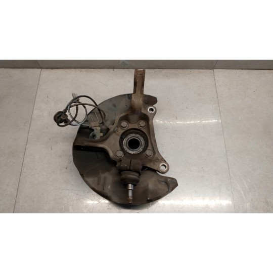 MONTANTE COMPLETO DESTRO SUBARU Forester 2012>2019 usato