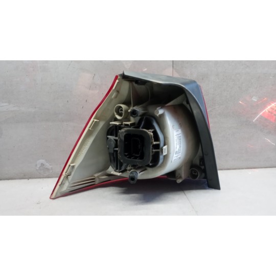 FARO POSTERIORE ESTERNO DESTRO VOLKSWAGEN Golf 5 2003>2008 usato