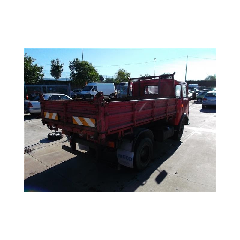 OM OM OM LUPETTO PATENTE C  RIBALTABILE TRILATERALE 