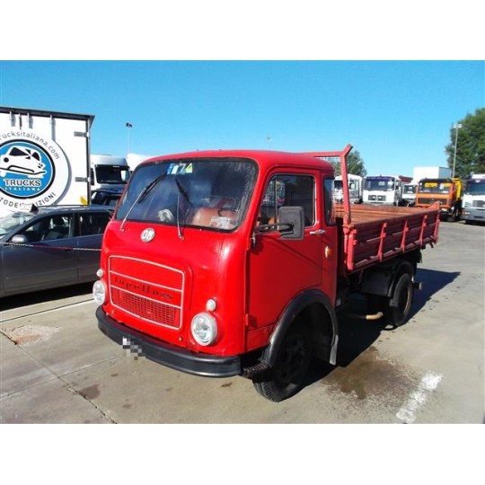 OM OM LUPETTO PATENTE C  RIBALTABILE TRILATERALE 