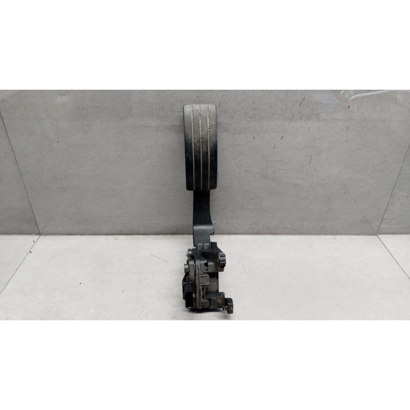 RENAULT ELETRONIC THROTTLE PEDAL  RENAULT Captur 2013>2017 used