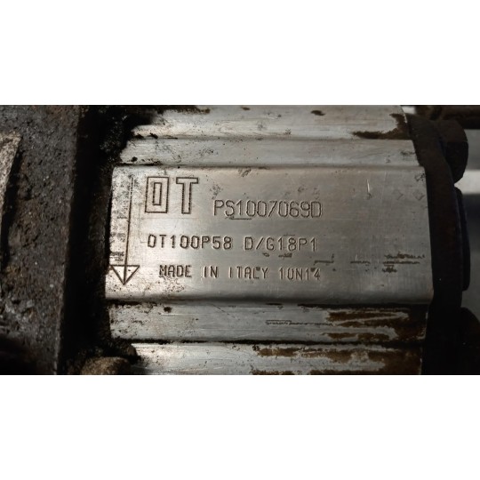 HYDRAULIC PUMP  PIAGGIO Porter used