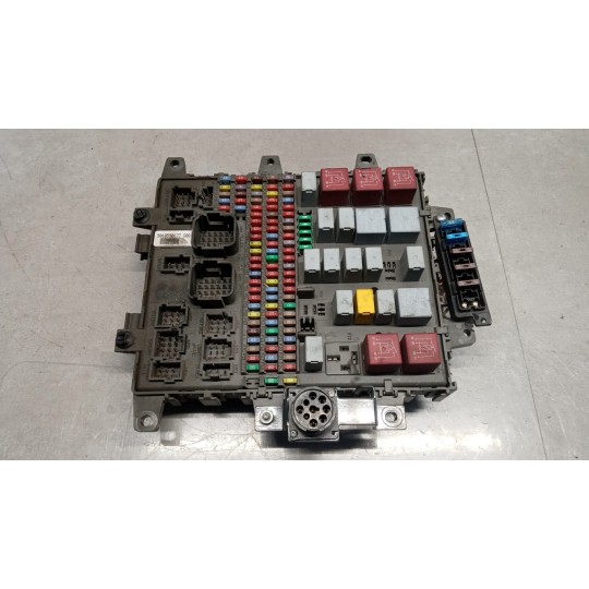 FUSE BOX RENAULT truck Midlum used